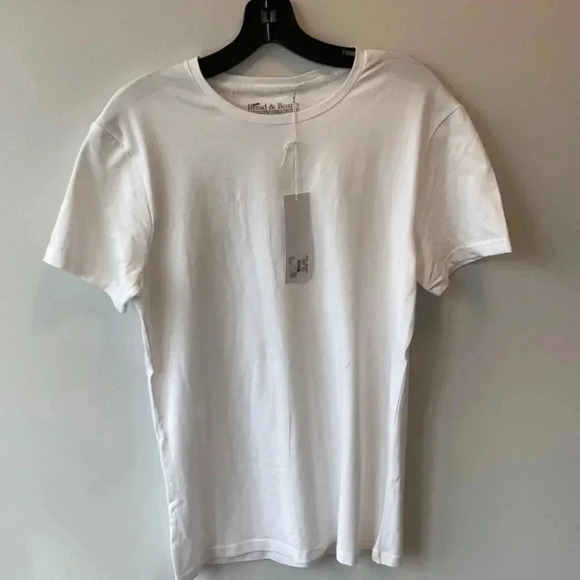 Men’s Basic White Tee - Picture 3 of 7